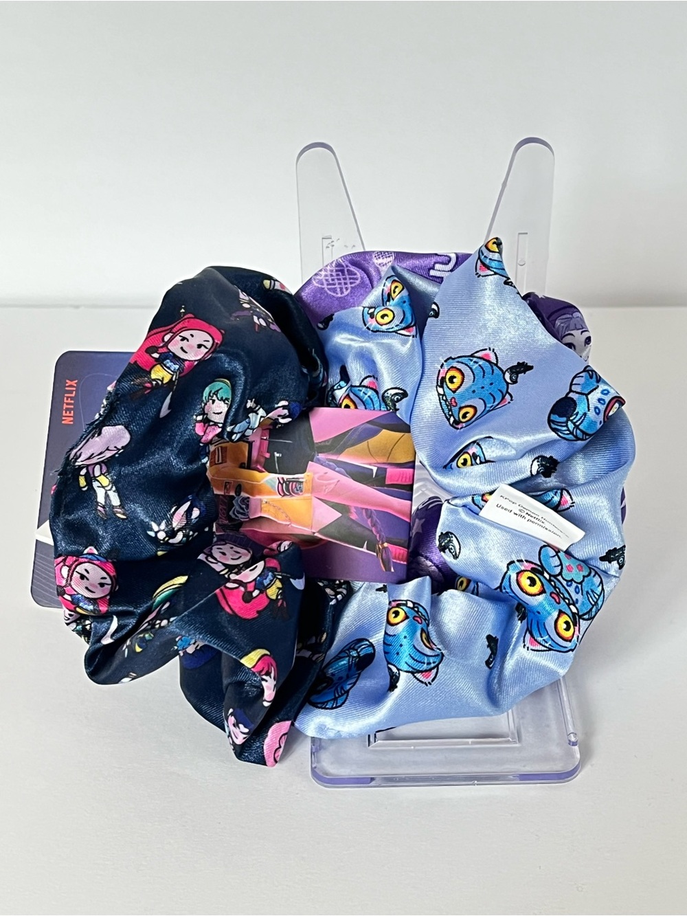KPop Demon Hunters 3-Pack Satin Hair Scrunchies Set - Picture 2 of 6
